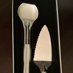 RADA Stainless Steel Cake Server and Ice Cream Scoop Set